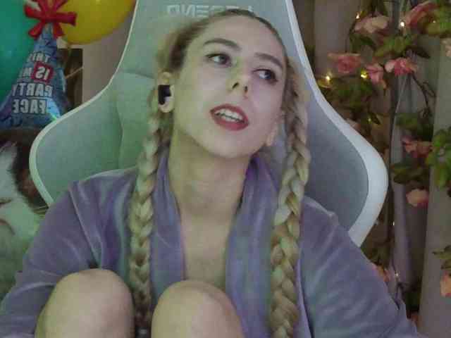 ballerina_capuchina webcam