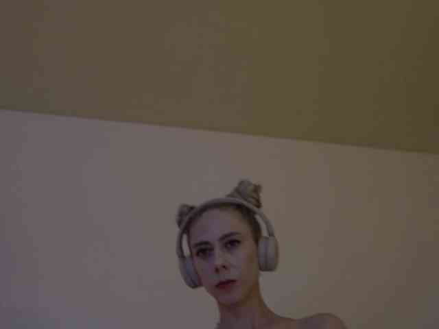 ballerina_capuchina webcam