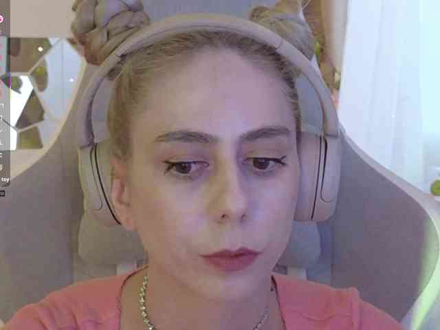 ballerina_capuchina webcam