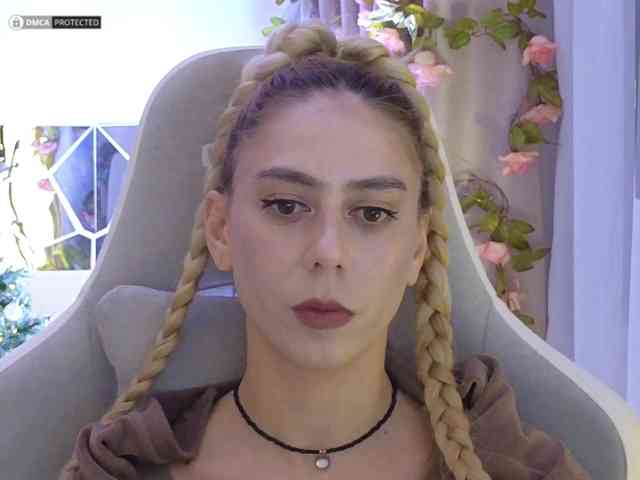 ballerina_capuchina webcam