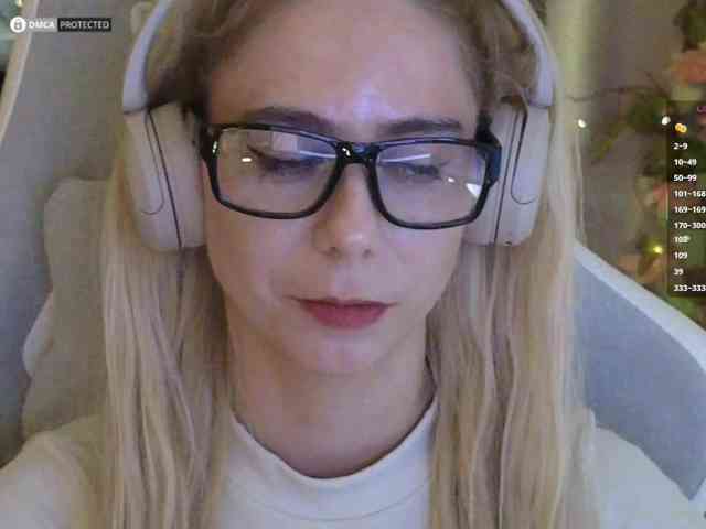 ballerina_capuchina webcam