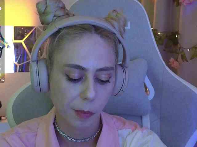 ballerina_capuchina webcam
