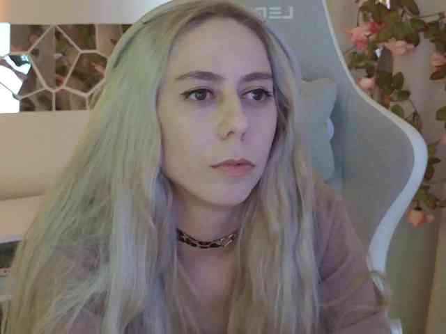 ballerina_capuchina webcam