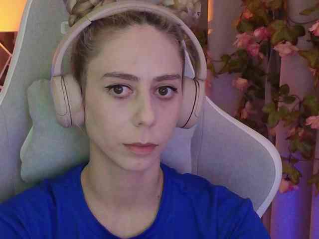 ballerina_capuchina webcam