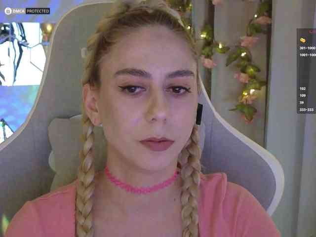 ballerina_capuchina webcam