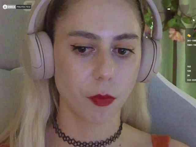 ballerina_capuchina webcam