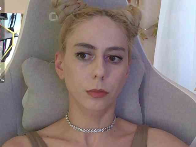 ballerina_capuchina webcam
