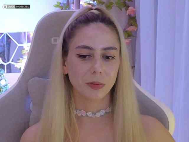 ballerina_capuchina webcam