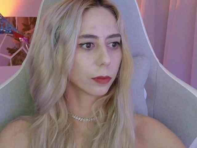 ballerina_capuchina webcam