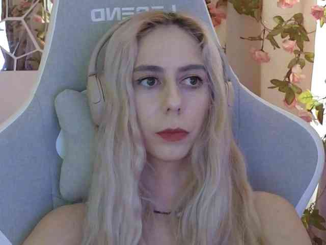 ballerina_capuchina webcam
