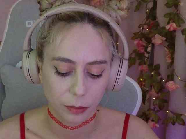 ballerina_capuchina webcam