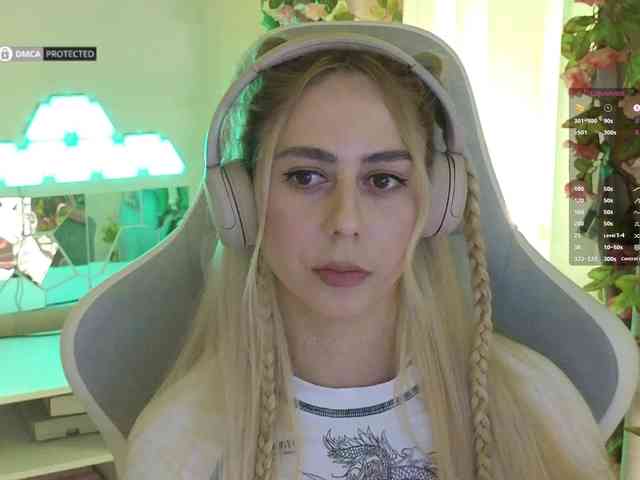 ballerina_capuchina webcam