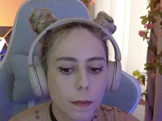 ballerina_capuchina webcam