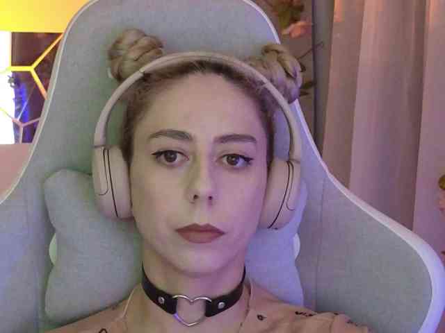 ballerina_capuchina webcam