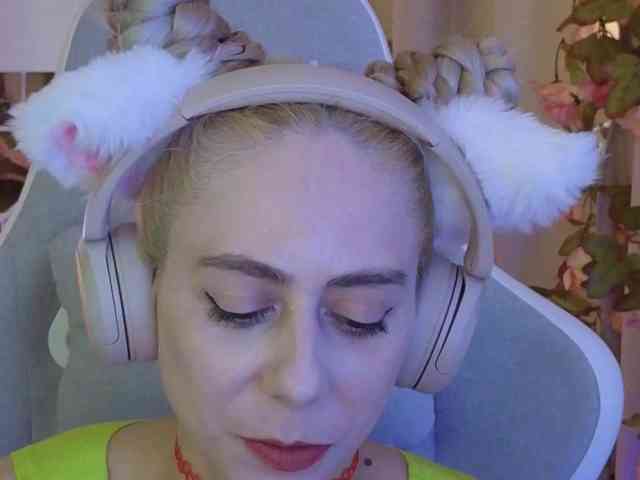 ballerina_capuchina webcam