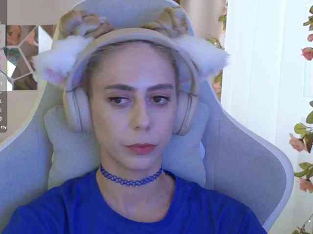 ballerina_capuchina webcam