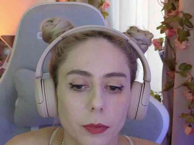 ballerina_capuchina webcam