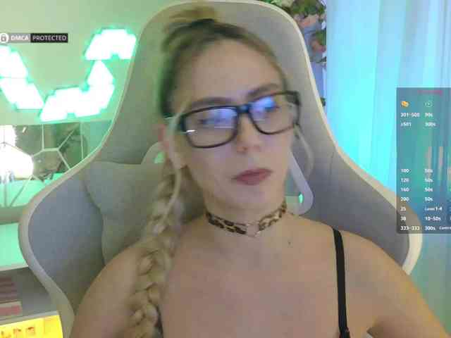 Danil__Kolbasenko webcam