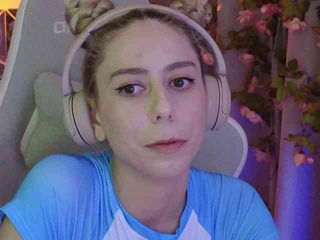 random videochat -Light-Fury-