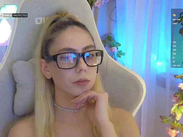 Danil__Kolbasenko webcam