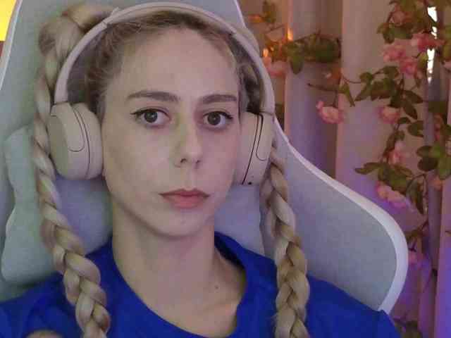 ballerina_capuchina webcam