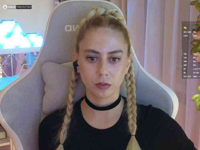 ballerina_capuchina webcam