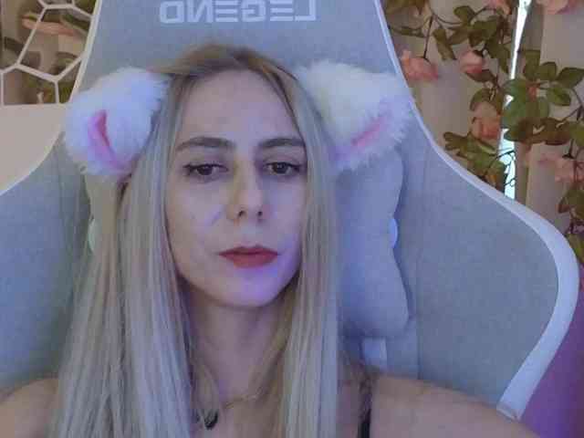 ballerina_capuchina webcam