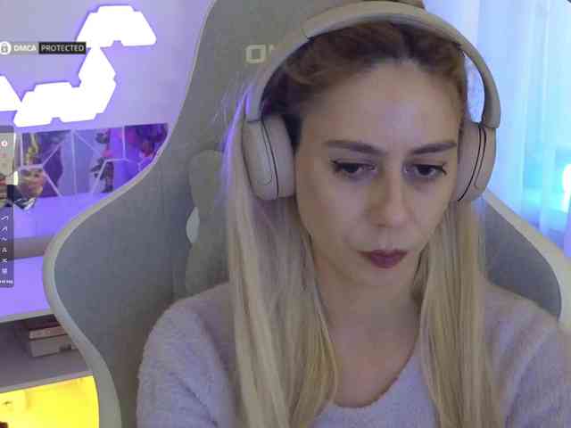 ballerina_capuchina webcam