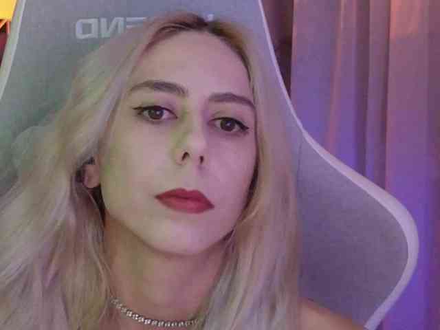 ballerina_capuchina webcam