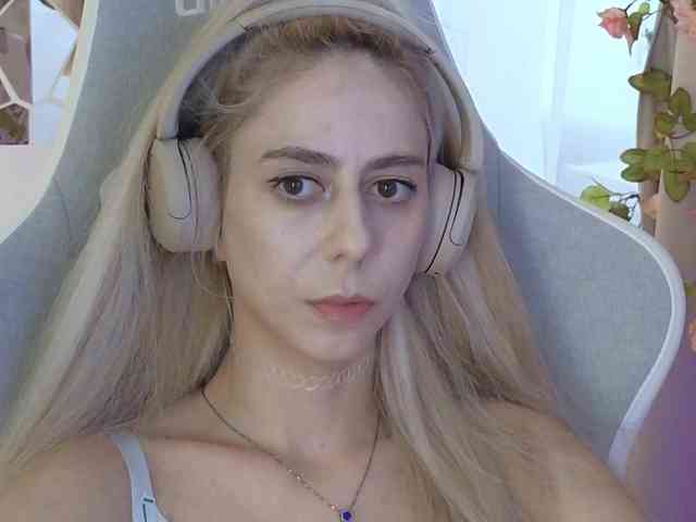 ballerina_capuchina webcam