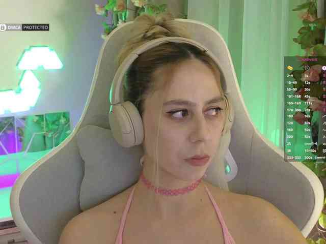 Danil__Kolbasenko webcam