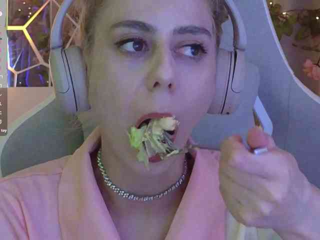 ballerina_capuchina webcam