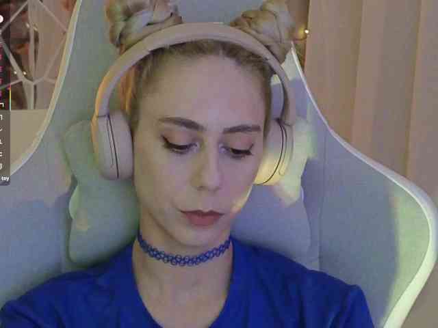 ballerina_capuchina webcam