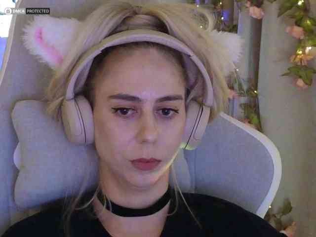 ballerina_capuchina webcam