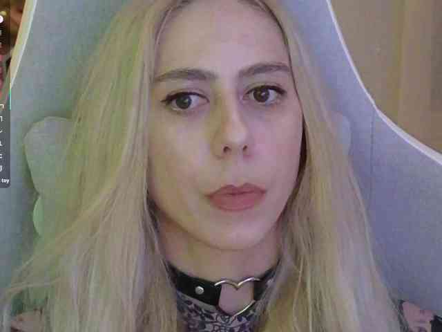 ballerina_capuchina webcam