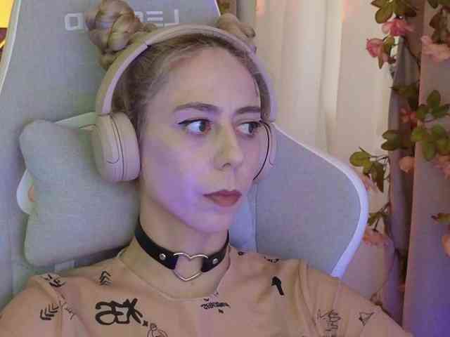 ballerina_capuchina webcam