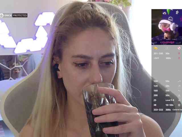 Danil__Kolbasenko webcam