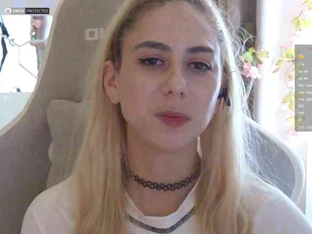 ballerina_capuchina webcam