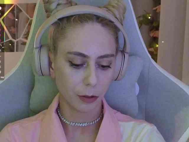ballerina_capuchina webcam