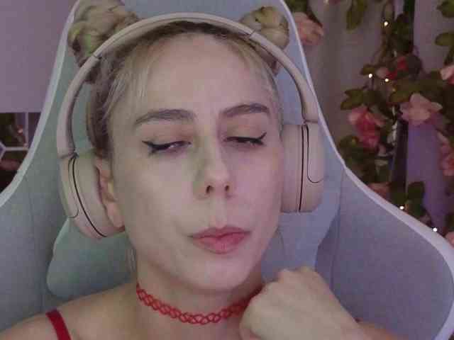 ballerina_capuchina webcam