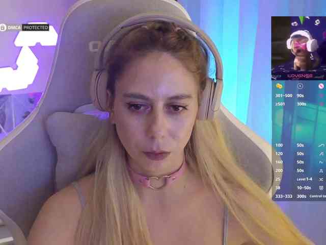 Danil__Kolbasenko webcam