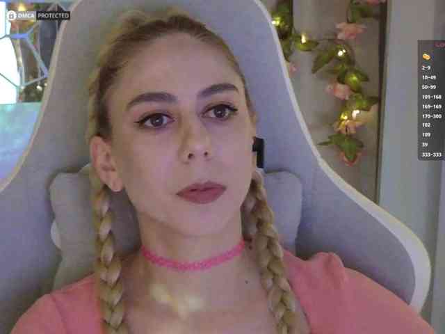 ballerina_capuchina webcam