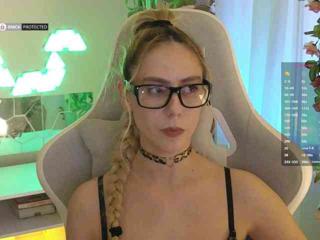 Danil__Kolbasenko webcam