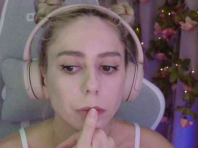 ballerina_capuchina webcam