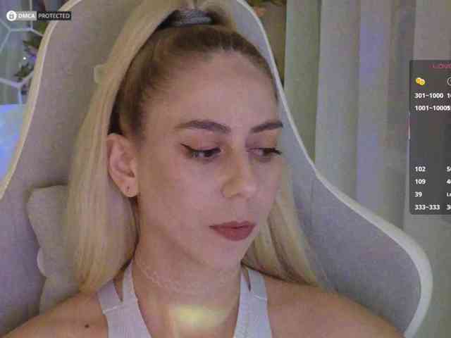 -Light-Fury- bongacams