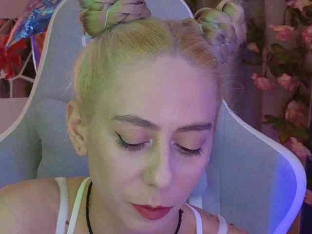 ballerina_capuchina webcam