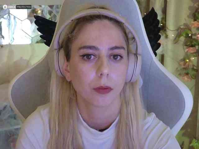 ballerina_capuchina webcam