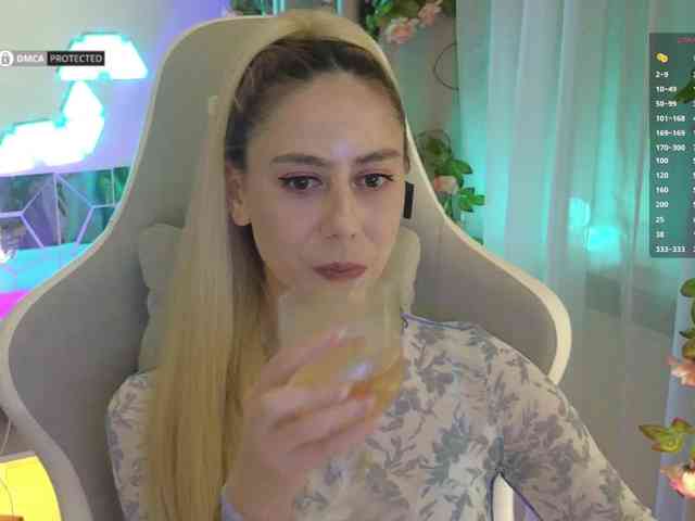 Danil__Kolbasenko webcam