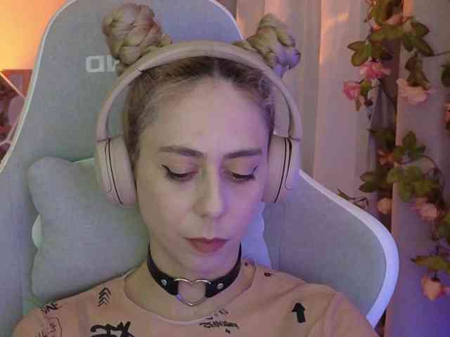 ballerina_capuchina webcam