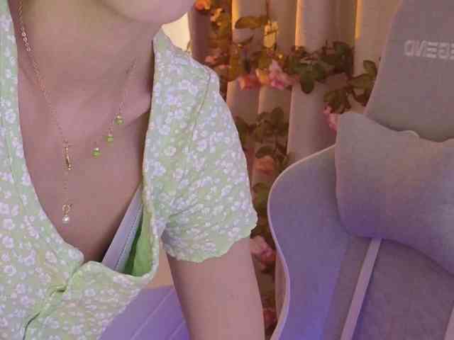ballerina_capuchina webcam